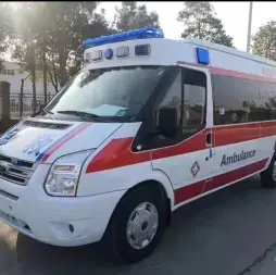 大足区救护车转运/长途跨省市返乡拉回家/危重病人租赁价格收费用